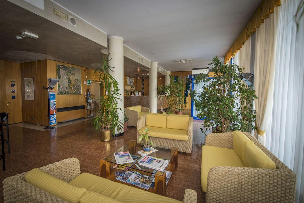 Hotel Krystal Bussolengo Exterior photo